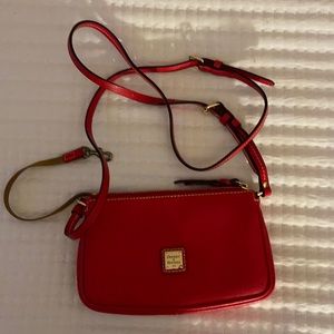 Dooney & Bourne 1975